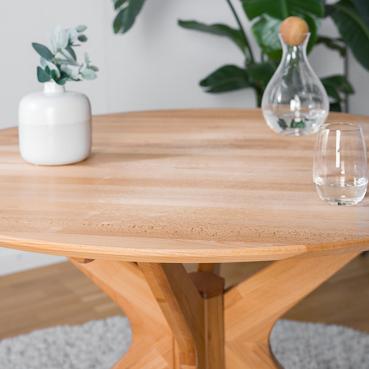 ESSTISCH - Buche massiv - Buchefarben, Holz (105/105/75cm) - home24