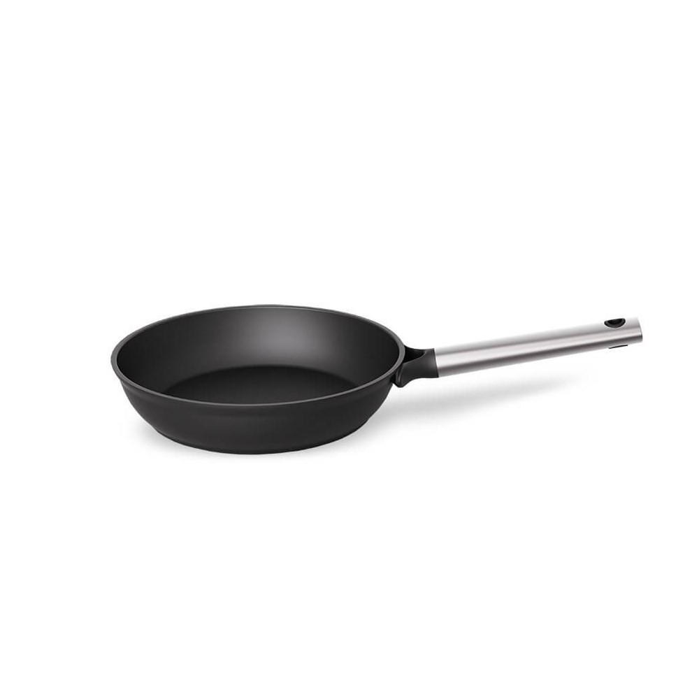 PFANNE Schwarz 39/24/4.8 cm MR122724 - Schwarz, Metall (24cm) - Maestro 