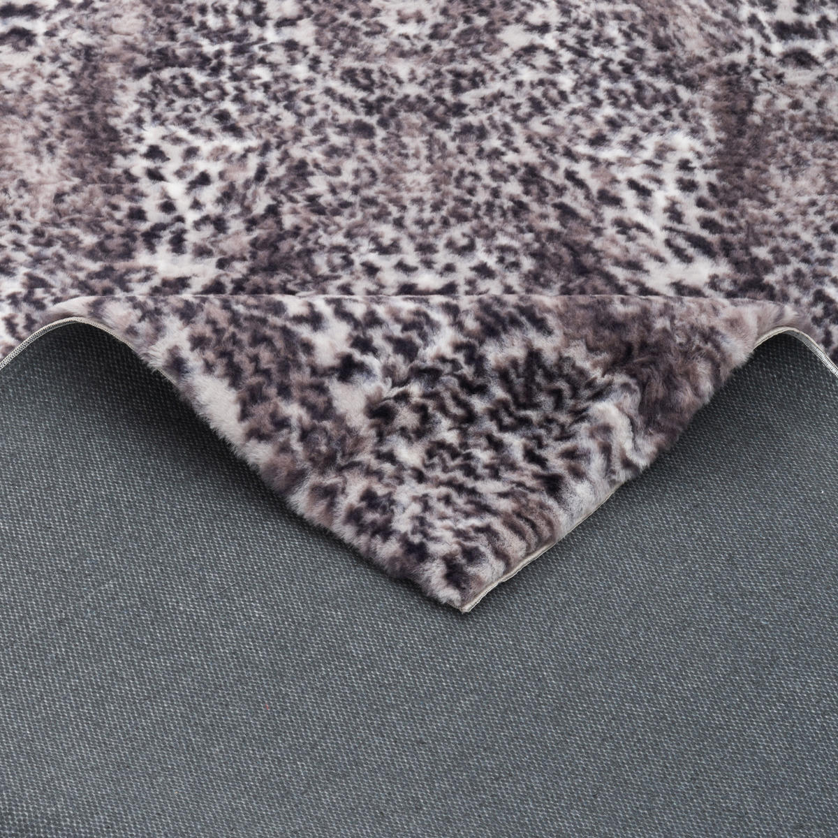 LUXUS SUPER SOFT FELLTEPPICH PEARL LEOPARD SHAPE - Schwarz, Textil (100/140cm) - Pergamon