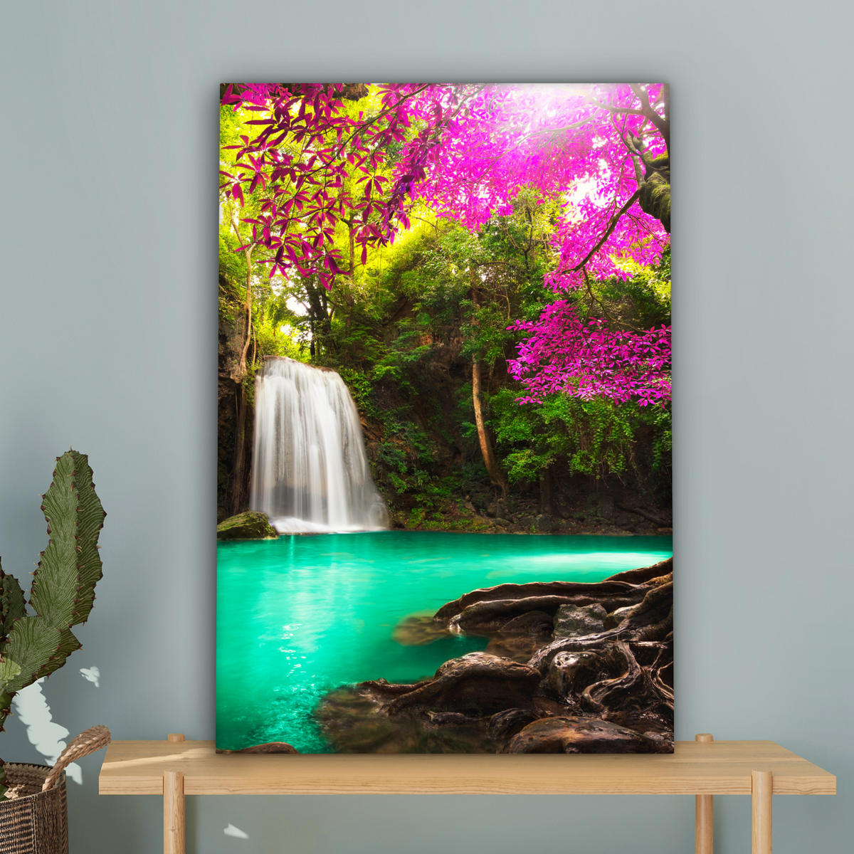 LEINWANDBILD Wasserfall mit bunten Blumen und Bäumen - Natur - Dschungel Wanddeko 40x60 cm - Waldgrün, Textil (40/60cm) - MuchoWow