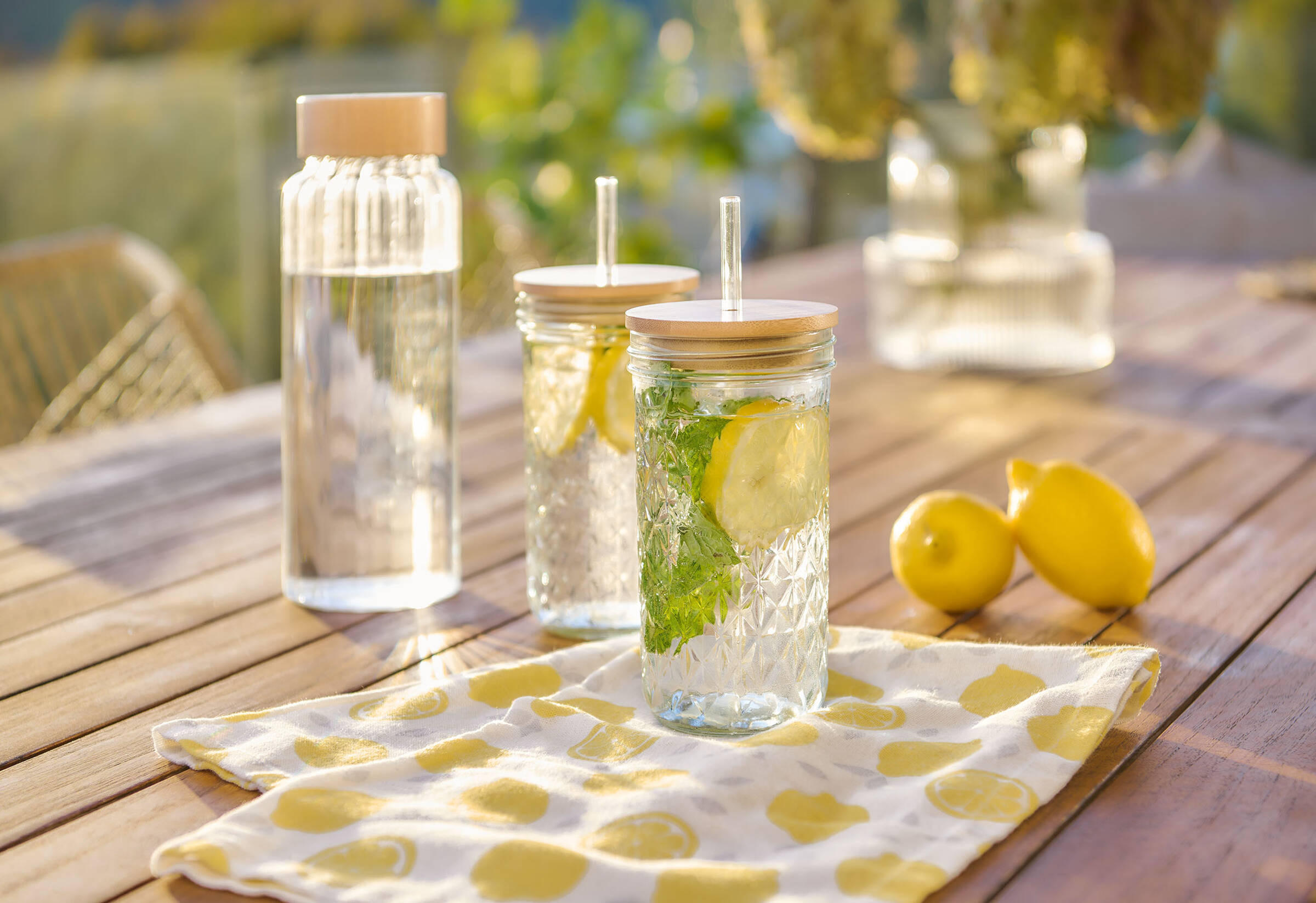 Thumbnail - Flasche, Transparent, Glas, 9x25.5x9 cm, Tischkultur & Servieren, Essig & Ölflaschen