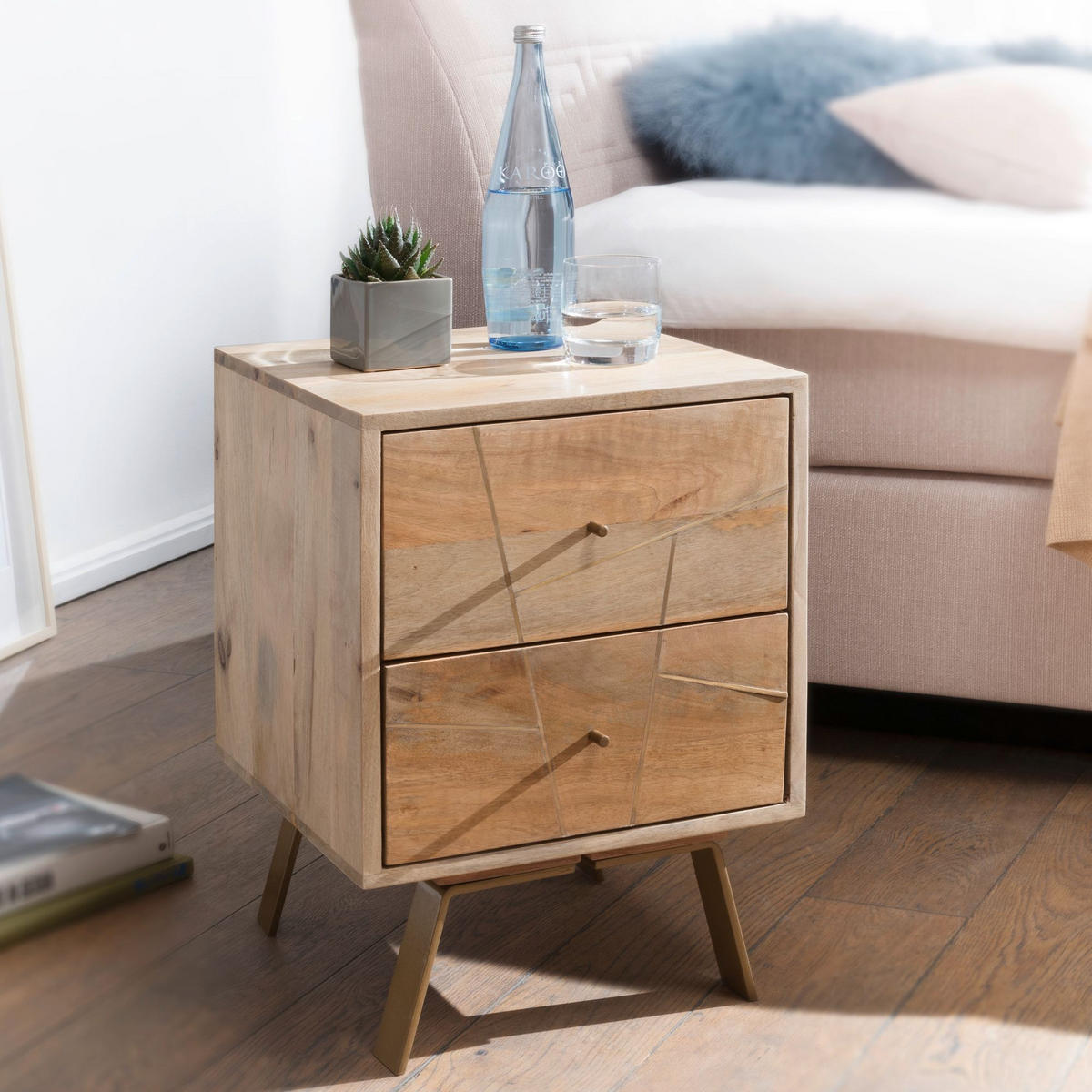 NACHTTISCH – Mango Massivholz, Metallstreifen, rustikal, Farbverlauf - Goldfarben/Braun, Holz/Metall (40/56/40cm) - KADIMA DESIGN