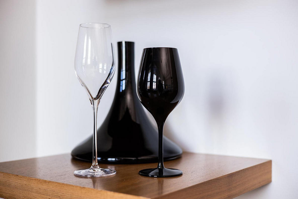 WEINGLÄSER Exquisit schwarz 350 ml 6er Set - Schwarz, Glas (0.35L) - Stölzle Lausitz