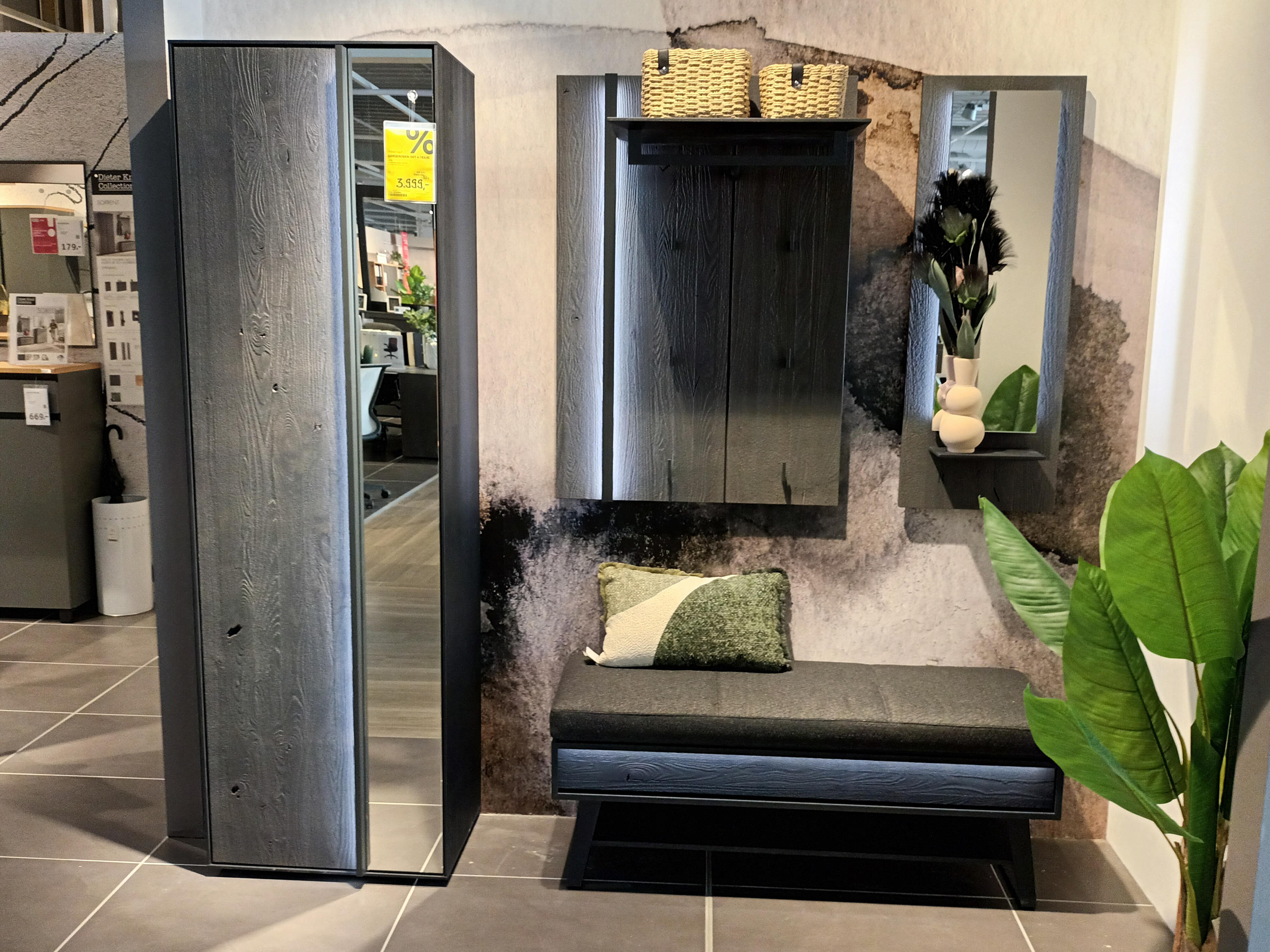 GARDEROBEN-SET 4-TEILIG - Johann Jakob