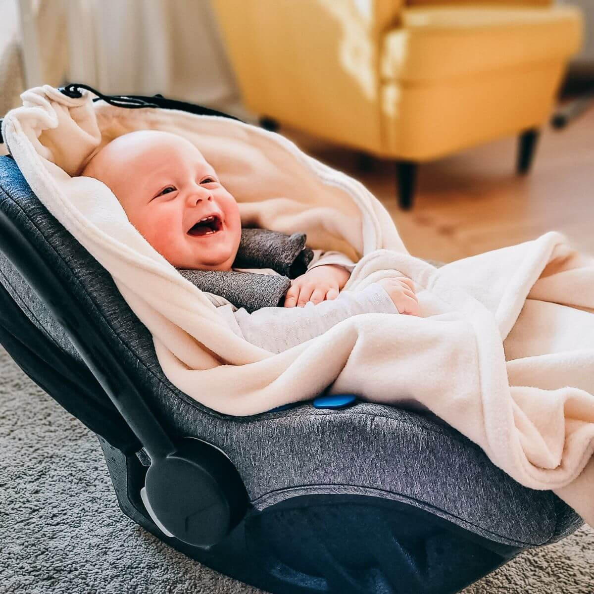 BABYDECKE Fleece Einschlagdecke für Autositz und Kinderwagen - Grau, Textil (80/1/80cm) - Hoppediz