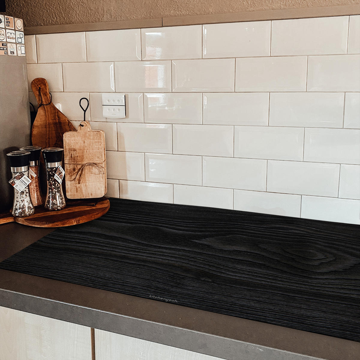 HERDABDECKPLATTE Schwarz - Holzoptik 91x52 cm - Schwarz, Kunststoff (91.6/0.2/52.7cm) - MuchoWow