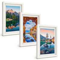 BILDER SET 3er Set - 20x30 cm Weißer Rahmen - Spiegelungen der Felsen in Bergseen - Weiß, Kunststoff (20/30cm) - TULUP