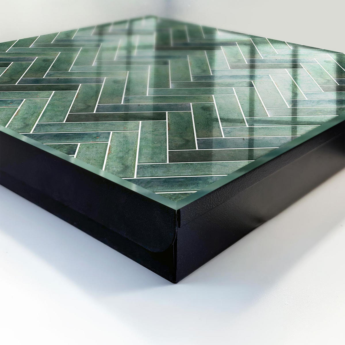 SCHLÜSSELBOX Schwarz 30x30 cm- Türöffnung nach rechts - Grünes Fischgrätmuster - Grün, Metall (30/30/5cm) - TULUP
