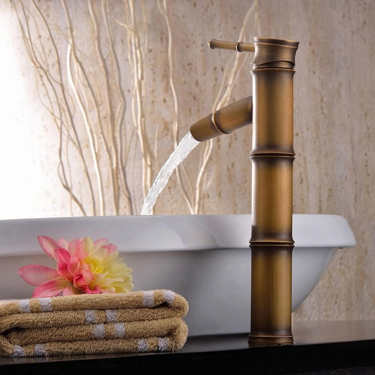 BADEZIMMERARMATUR, 39 x 14 cm, gold - Goldfarben, Metall (37/7/23cm) - Vallsero