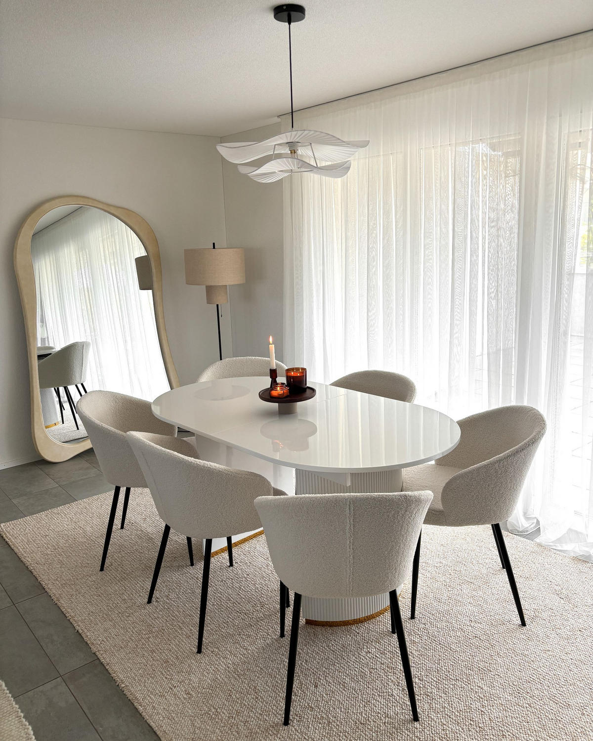 JÍDELNÍ STŮL vysunovací Bílý 160-200/90 cm Dulverton - bílá, kompozitní dřevo (160/90/75cm) - Beliani