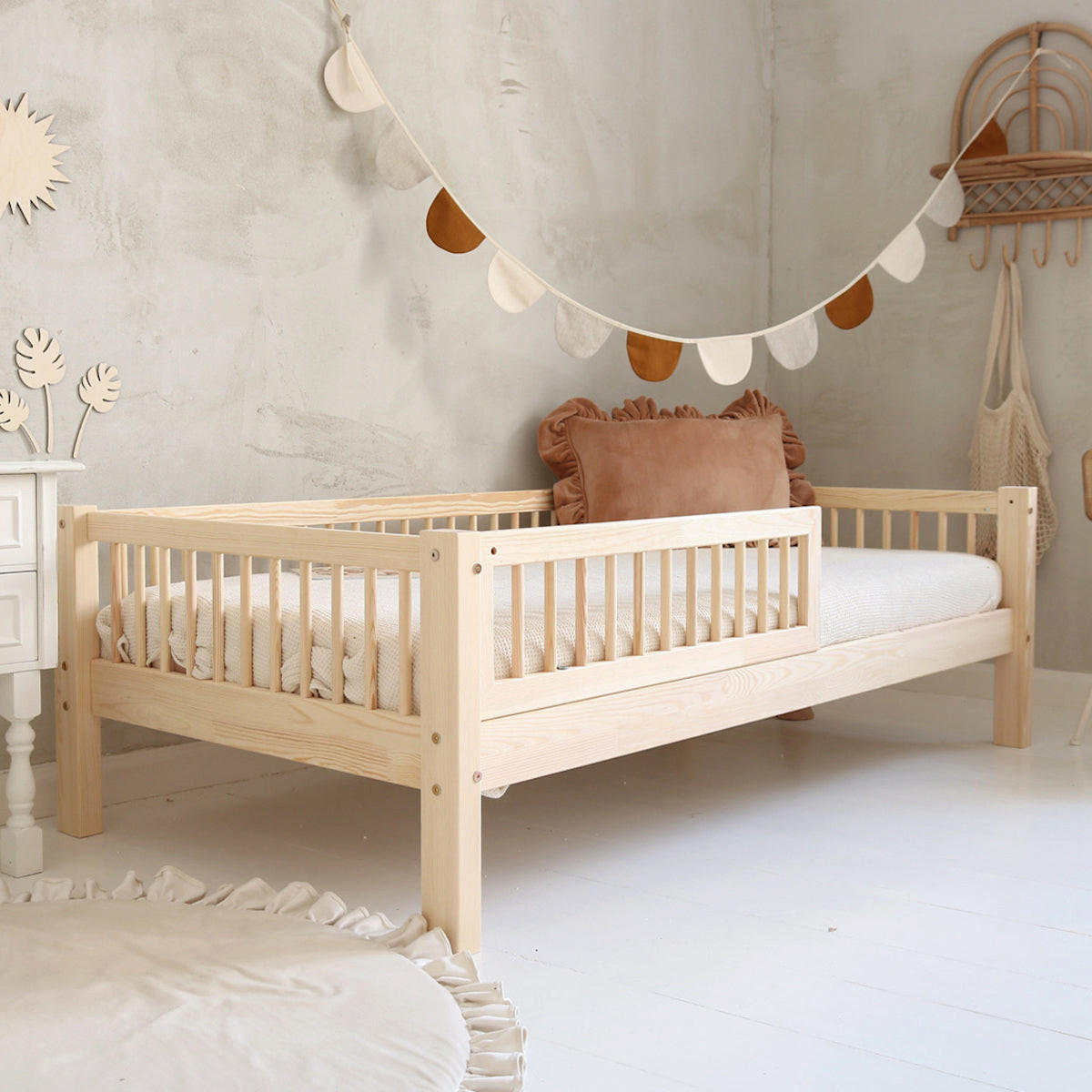 POSTEĽ 90/190 Adèle Prírodné drevo - hnedá, drevo (90/190cm) - Petits-meubles