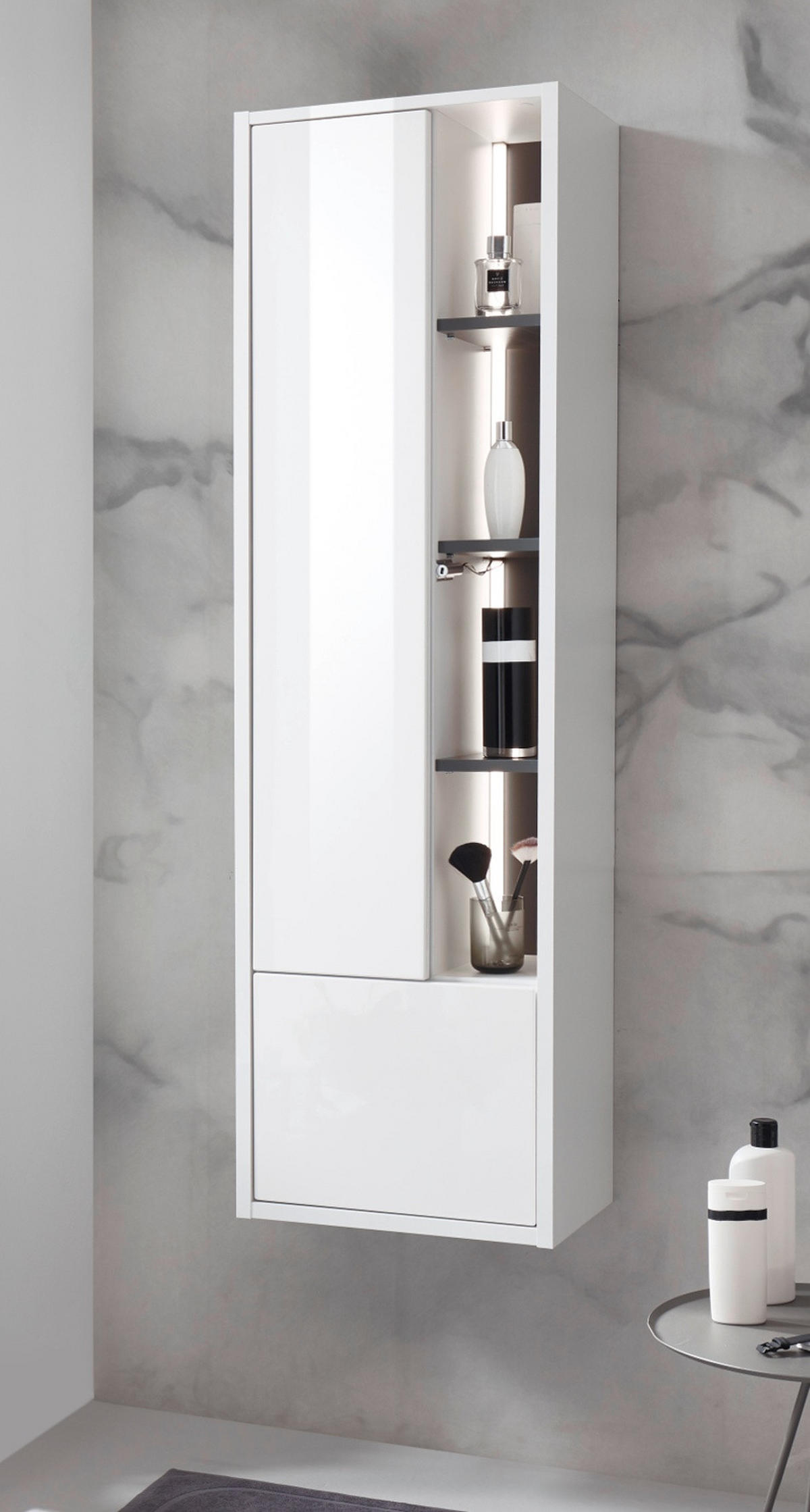 BADSCHRANK weiß Hochglanz, grau, Badezimmer Hochschrank inklusive Beleuchtung - Weiß Hochglanz/Grau, Holzwerkstoff (45/150/30cm) - Furn.Design