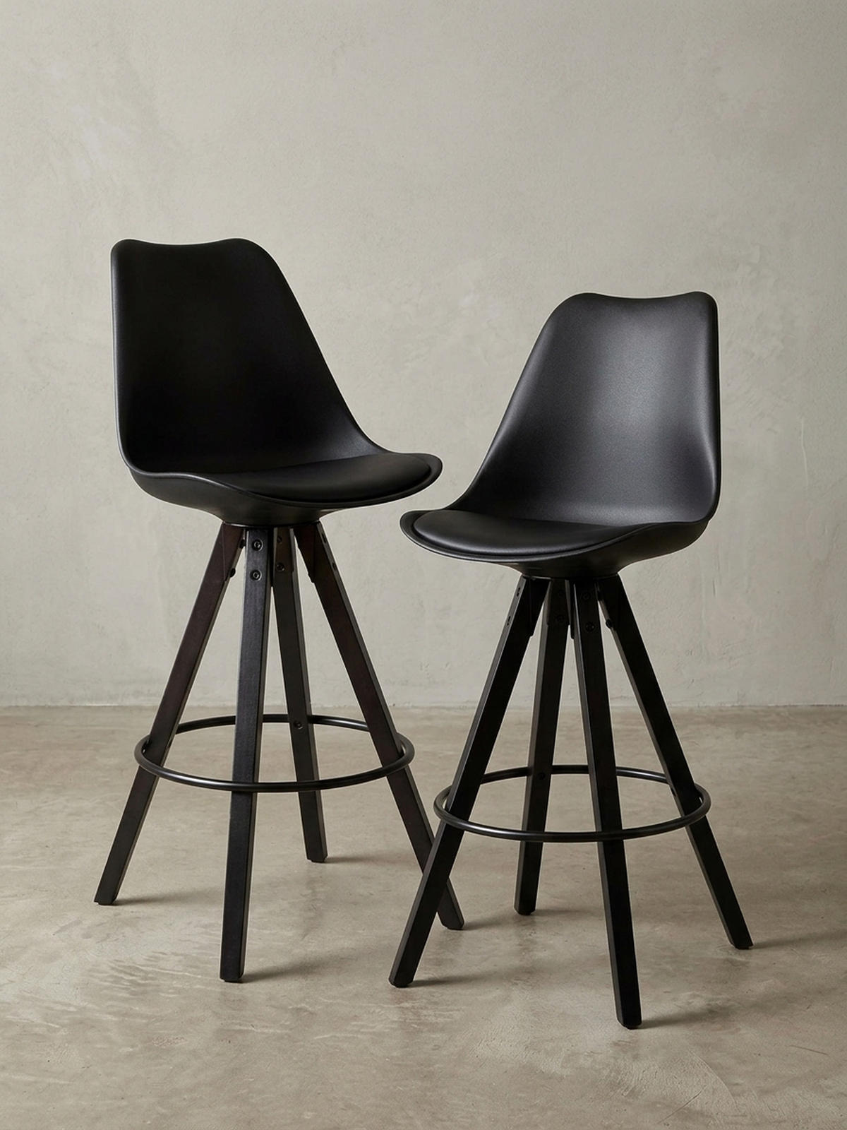 BARHOCKER – Skandinavisch, Kunstleder, Rückenlehne, X-Beine mit Metallring - Schwarz, Holz/Kunststoff (49/113/53cm) - KADIMA DESIGN