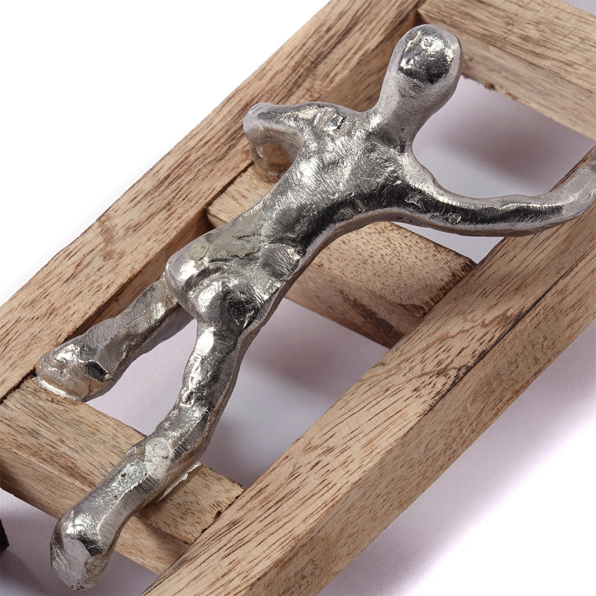 WANDDEKO Climb 58cm, Mangoholz, Alu silber-natur - Naturfarben, Holz (10/58/9cm) - CREEDWOOD