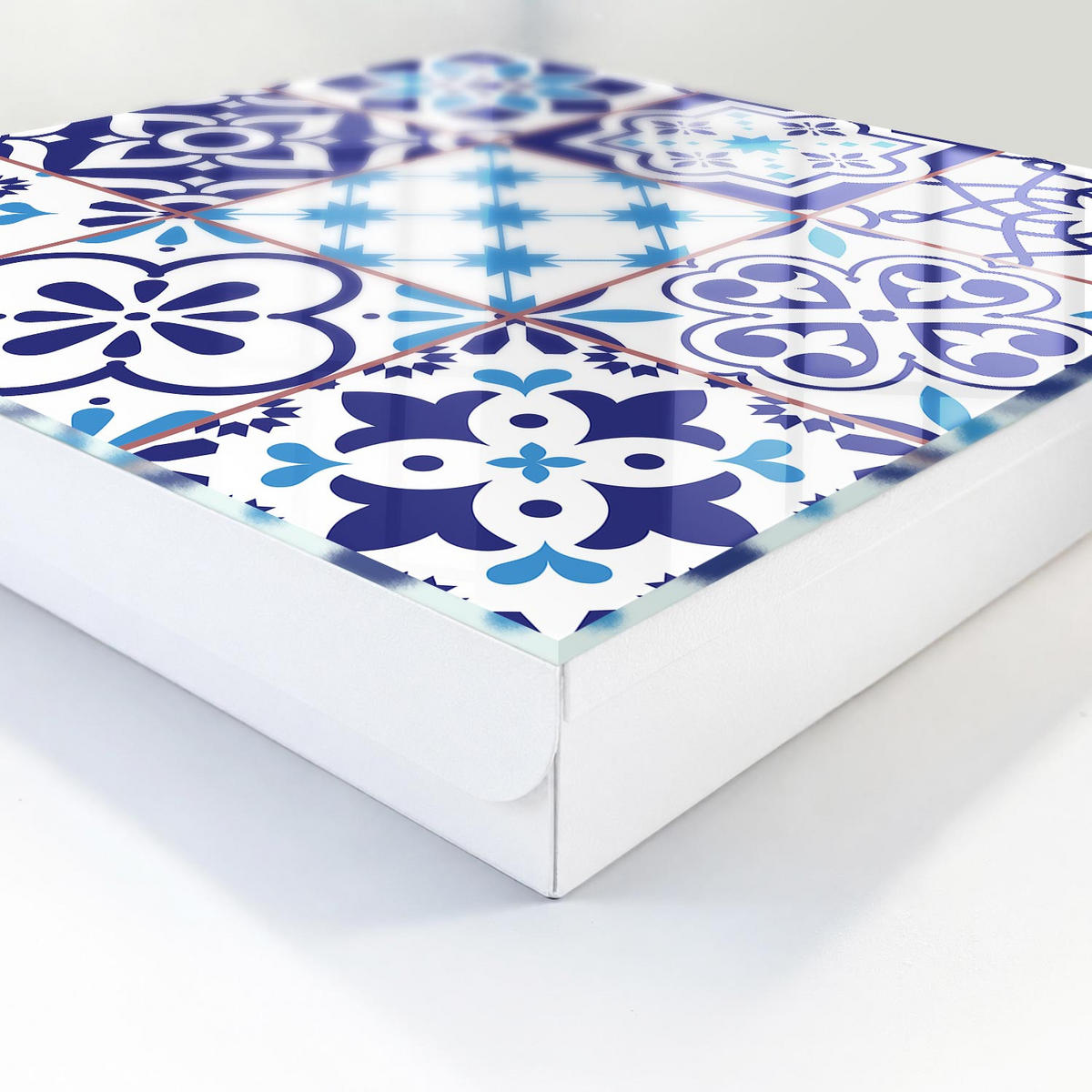 SCHLÜSSELBOX Weiß 30x30 cm – Türöffnung nach rechts - Geometrische Muster - Blau, Metall (30/30/5cm) - TULUP