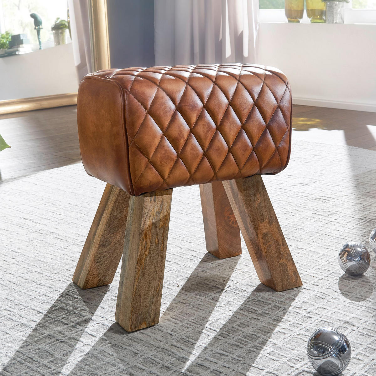 SITZHOCKER – Echtleder, Rautenmuster, robust - Braun, Mangoholz/Leder (40/48/27cm) - KADIMA DESIGN