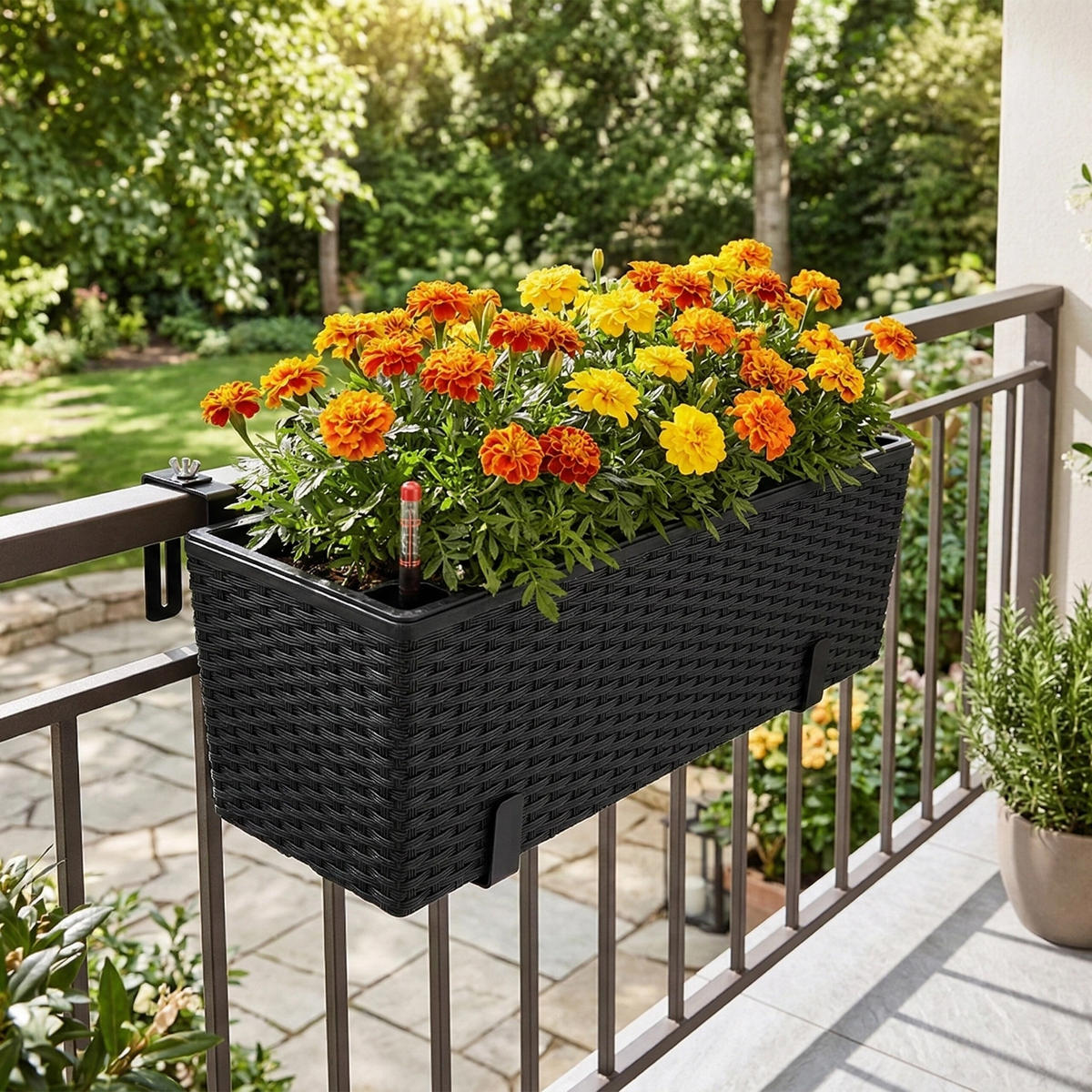 JARDINIERĂ Neagră autoirigare 50 cm - negru, material plastic/metal (50/19/19cm) - Relaxdays