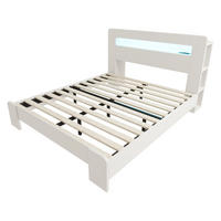 BETT 140/200 cm DE-32613 mit LED und Steckdose Weiß - Weiß, Holz (140/200cm) - ComfortXL