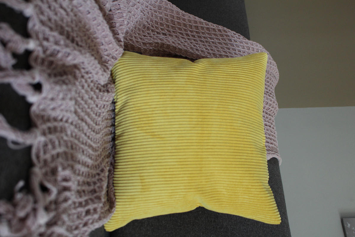 KISSENHÜLLE Inga Cord Look gelb - Gelb, Textil (40/40cm) - Magma Heimtexx