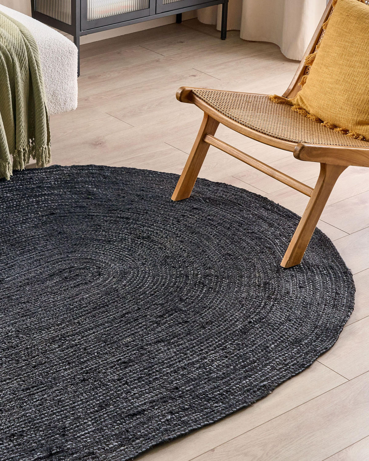 KURZFLOR-TEPPICH Schwarz 160/230 cm Demirci - Schwarz, Naturmaterialien (160/230cm) - Beliani