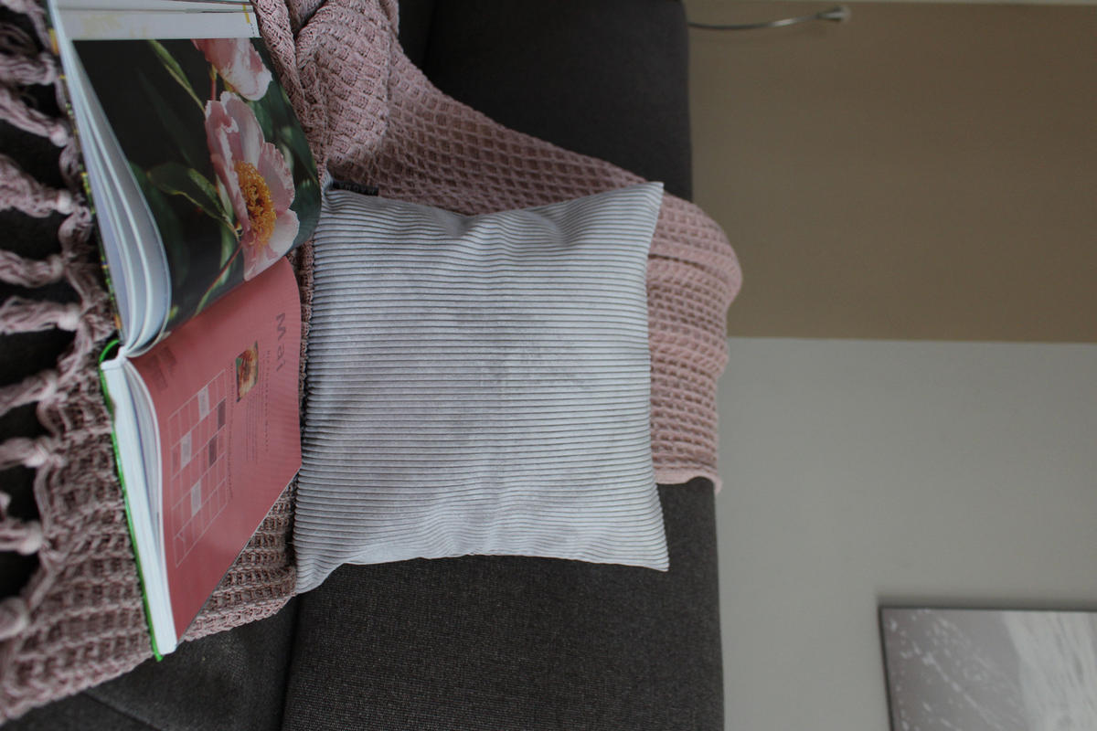 KISSENHÜLLE Inga Cord Look grau - Grau, Textil (40/40cm) - Magma Heimtexx