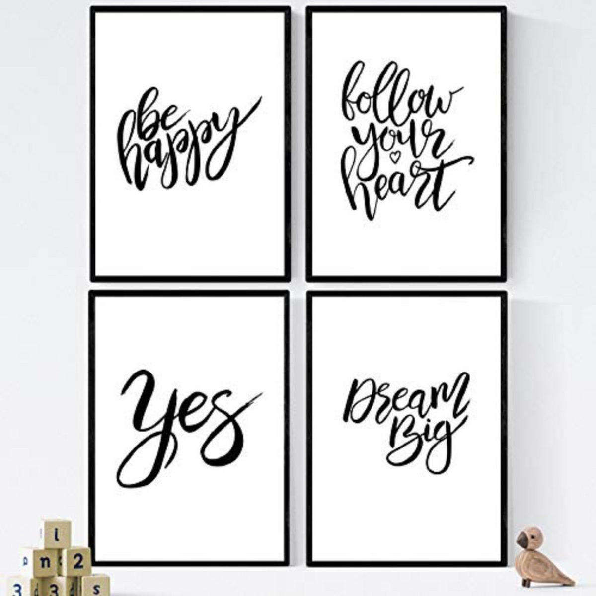 POSTER Set mit 4 glücklich und bunt Dream Big A4 Schwarzer Rahmen - Schwarz, Papier (29.7/3cm) - Nacnic