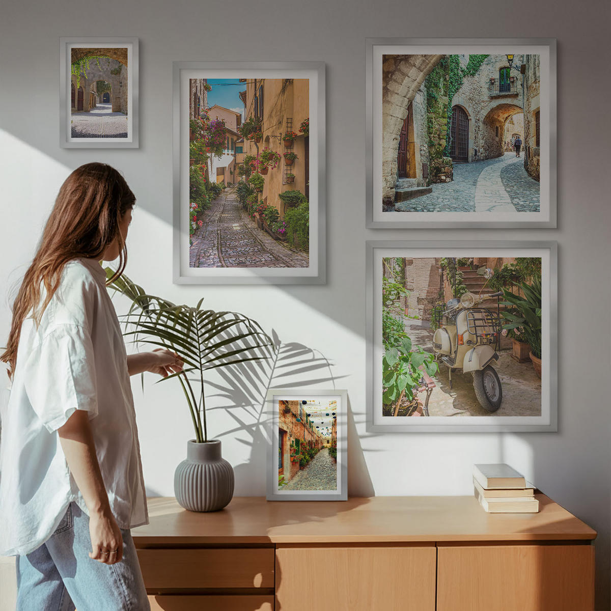 WANDBILDER 5er Set - 50x50 cm & 20x30 cm & 40x60 cm Silberner Rahmen - Porträts von Frauen mit Lippen - Silberfarben, Kunststoff (40/60cm) - ArtPrintCave