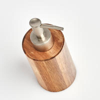 SEIFENSPENDER aus Akazienholz 7/7/17,5 cm - Naturfarben, Holz (7/17.5/7cm) - ZELLER