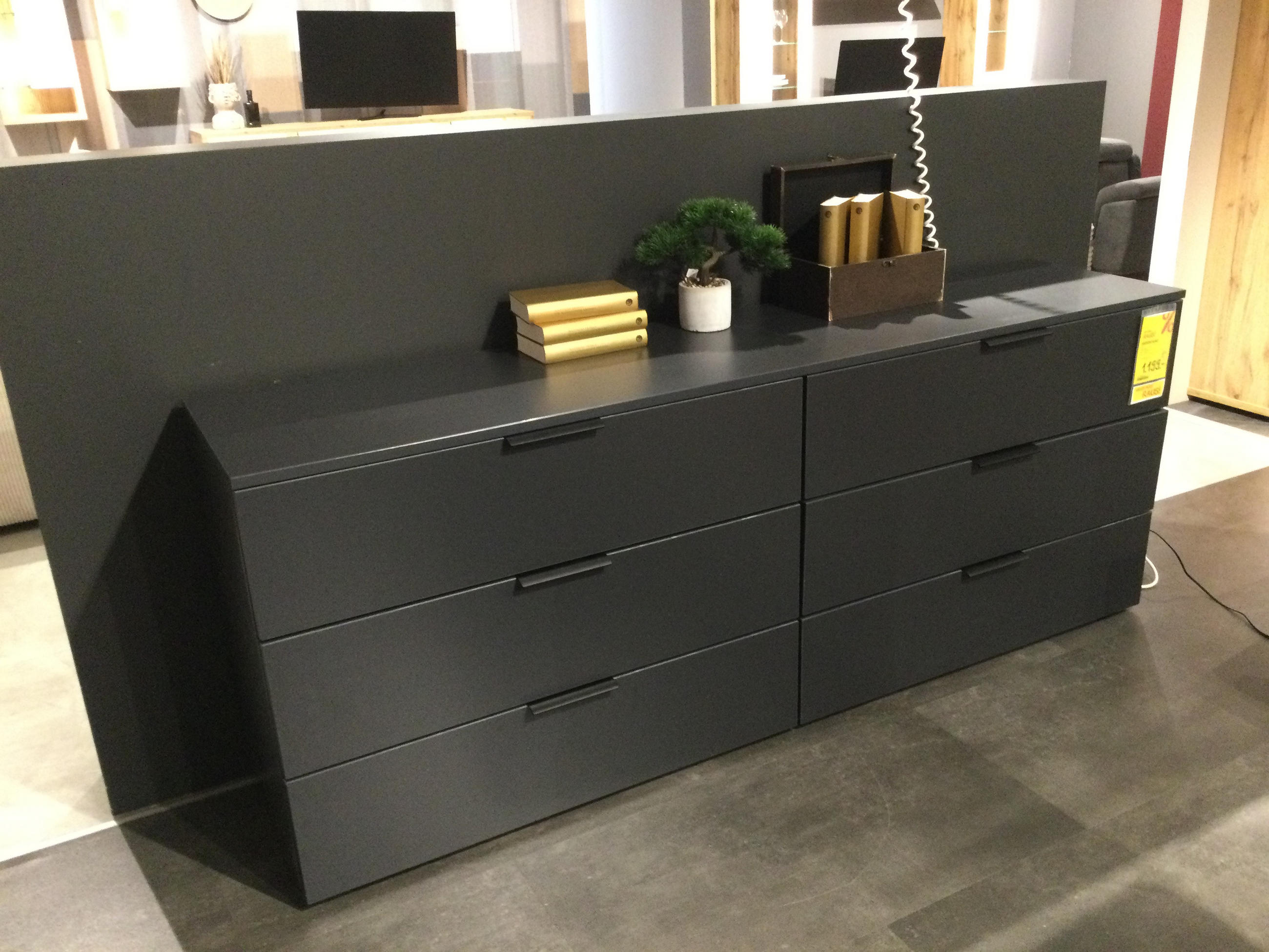 SIDEBOARD - Moderano