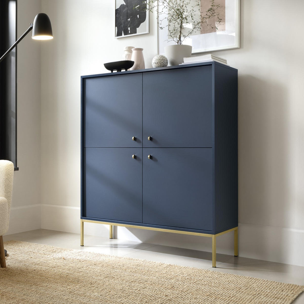 HOCHKOMMODE BARI KW4D (Blau, Goldene Griffe, Goldenes Gestell) - Goldfarben/Dunkelblau, Holz/Holzwerkstoff (104/126/39cm) - Ravio