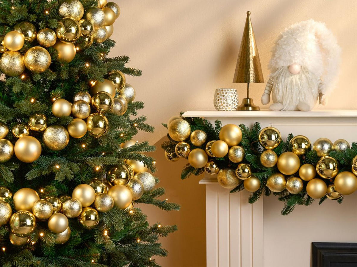 WEIHNACHTSBAUM künstlicher 150 cm – KÖNIGSGOLD II, geschmückt mit 240-teiligem Weihnachtsbaumschmuck, inkl. Ständer - Goldfarben/Grün, Kunststoff/Metall (104/150cm) - LAALU