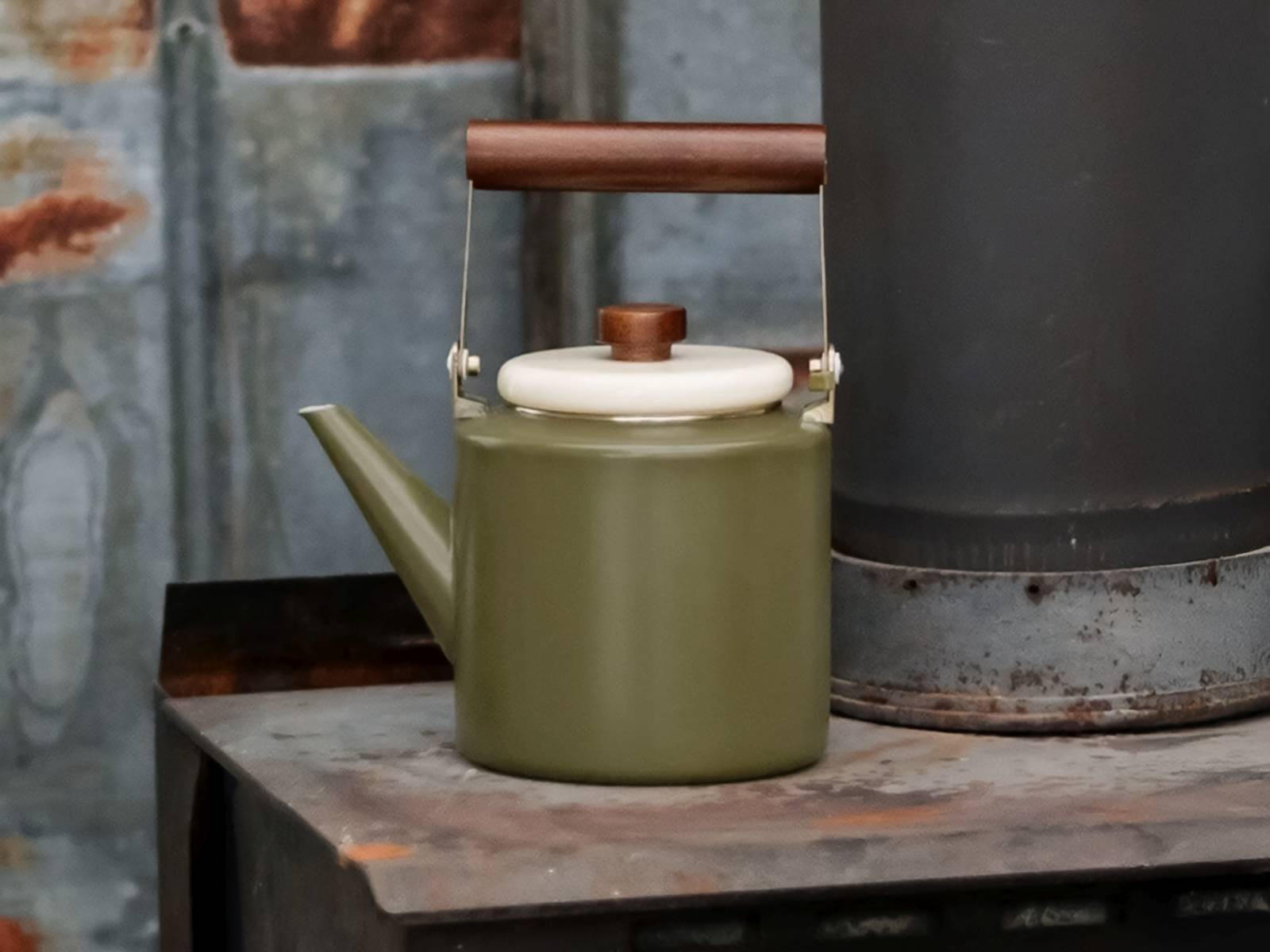 KAFFEEKANNE Emaille olive 2-Tone-creme 3,2L - Grün, Metall (3.2L) - BAREBONES
