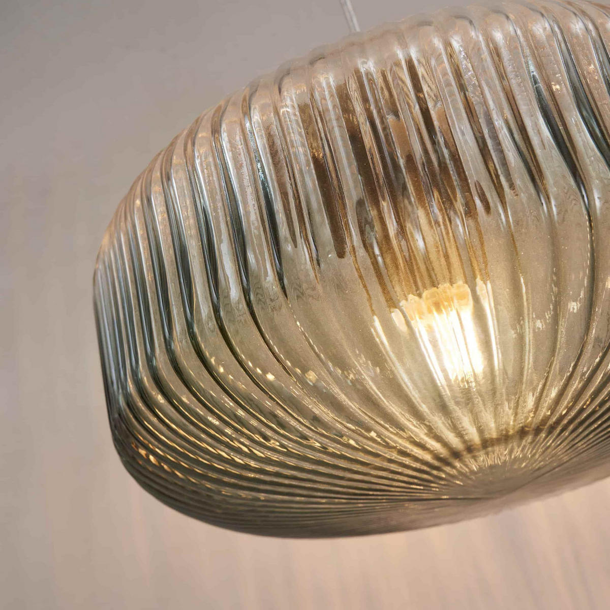 HÄNGELEUCHTE Joina, Transparent und rauchgrün, 27cm - Transparent, Glas (27/27/15.5cm) - KOSILUM