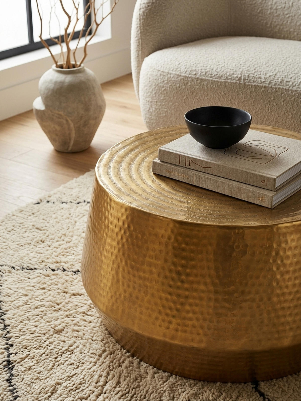 COUCHTISCH orientalisch Aluminium Hammerschlagstruktur mit praktischer Ablage, Gold 60x60x36 cm - Goldfarben, Metall (60/60/36cm) - KADIMA DESIGN