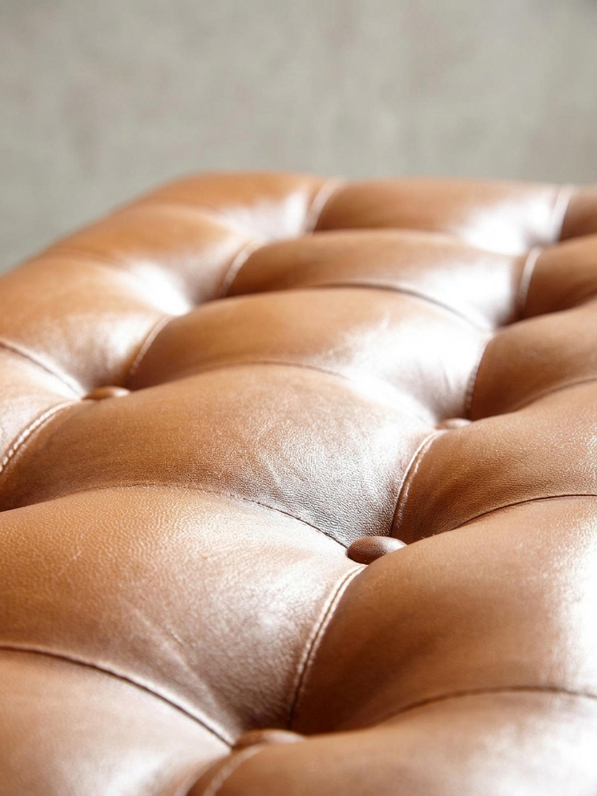 SITZBANK Massivholz Chesterfield Muster, Braun 125x38x50 cm - Braun, Mangoholz/Leder (125/50/38cm) - KADIMA DESIGN