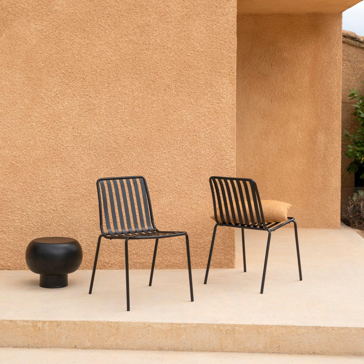 GARTENMÖBEL-SET 7-tlg Téo Schwarz aus Teak - Schwarz, Holz - Tikamoon