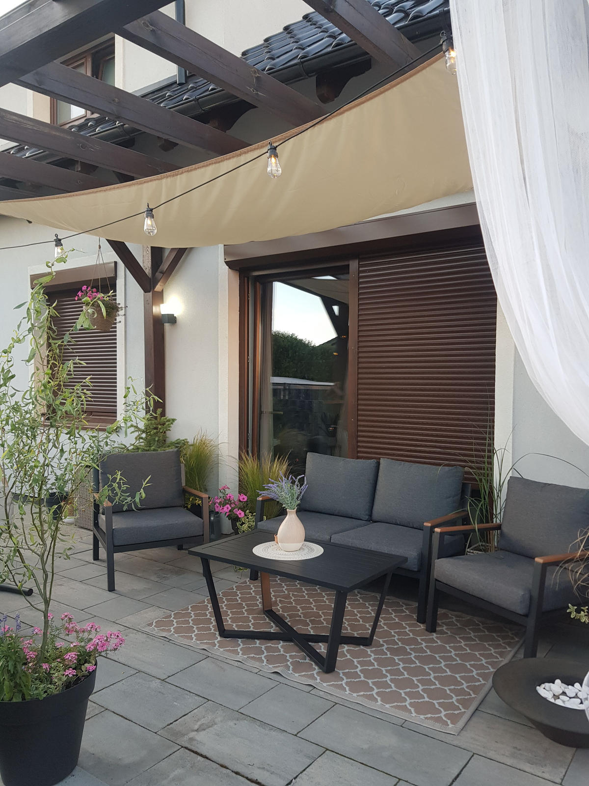LOUNGE SADA 4-místná Hliník Černá Delia - černá, kov - Beliani