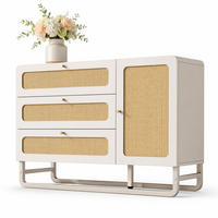 KOMMODE in Weiß Rattan-Sideboard mit Schubladen und Goldgriffen für Wohnzimmer, B120/T40/H85 cm - Weiß/Naturfarben, Holzwerkstoff/Metall (120/85/40cm) - STILVORA