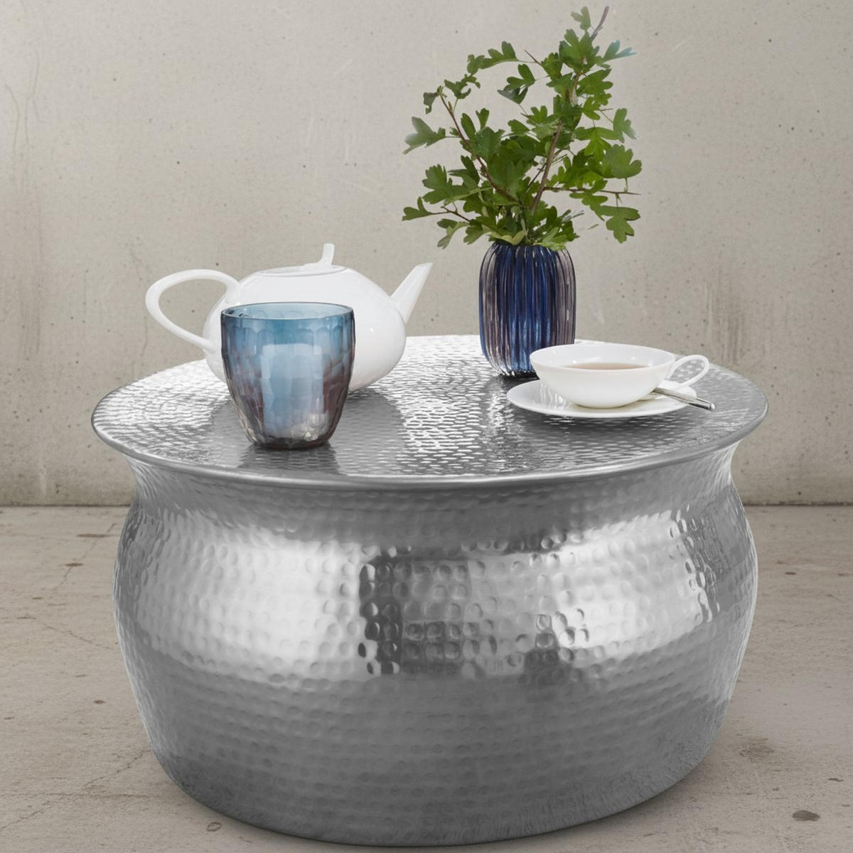 COUCHTISCH ENNS: Orientalisch, Hammerschlagstrukturen, Aluminium, Handgefertigt, Silber 60x60x30 cm - Silberfarben, Metall (60/60/30cm) - KADIMA DESIGN