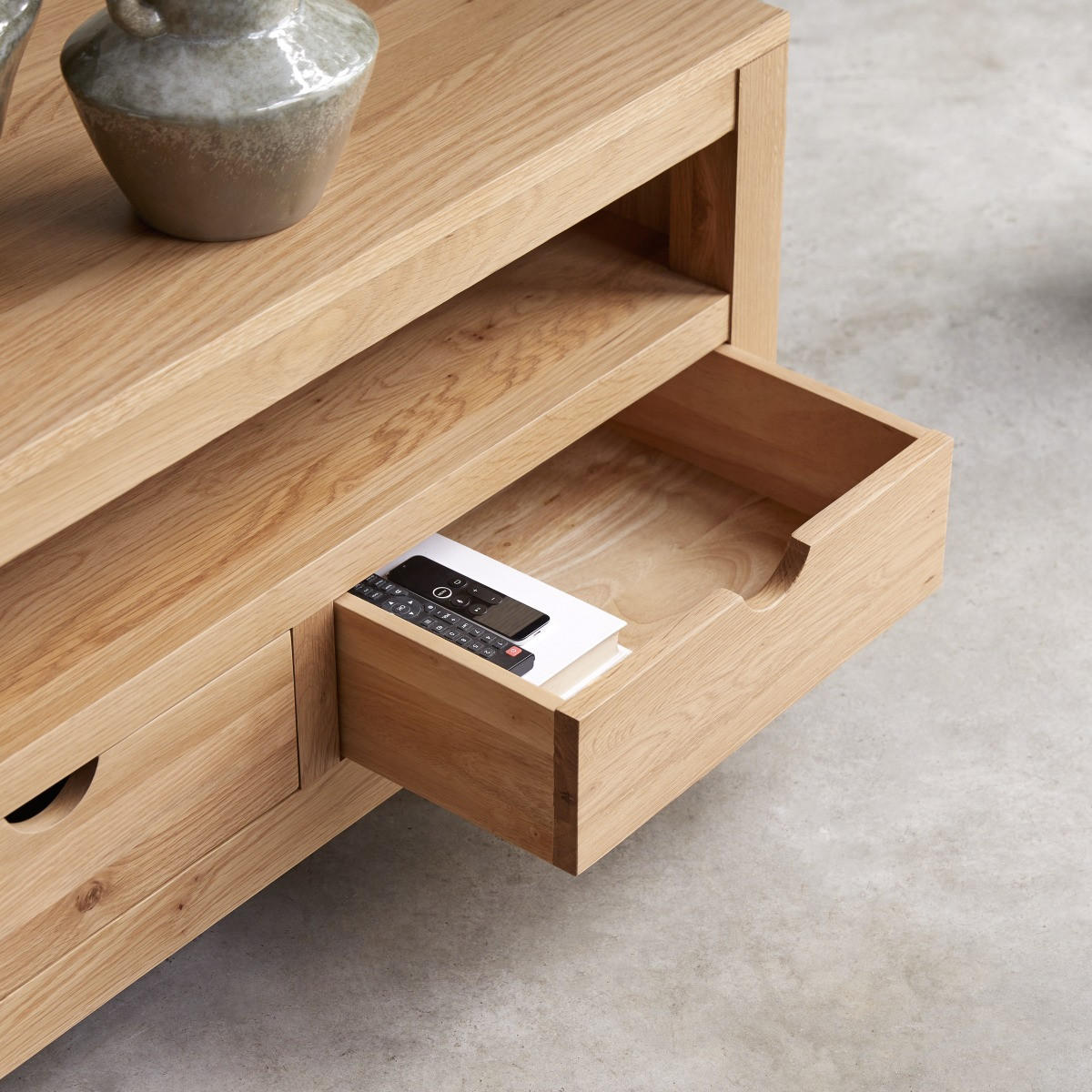 TV-SCHRANK Oliver Natur aus Eiche - Naturfarben, Holz (200/50/45cm) - Tikamoon
