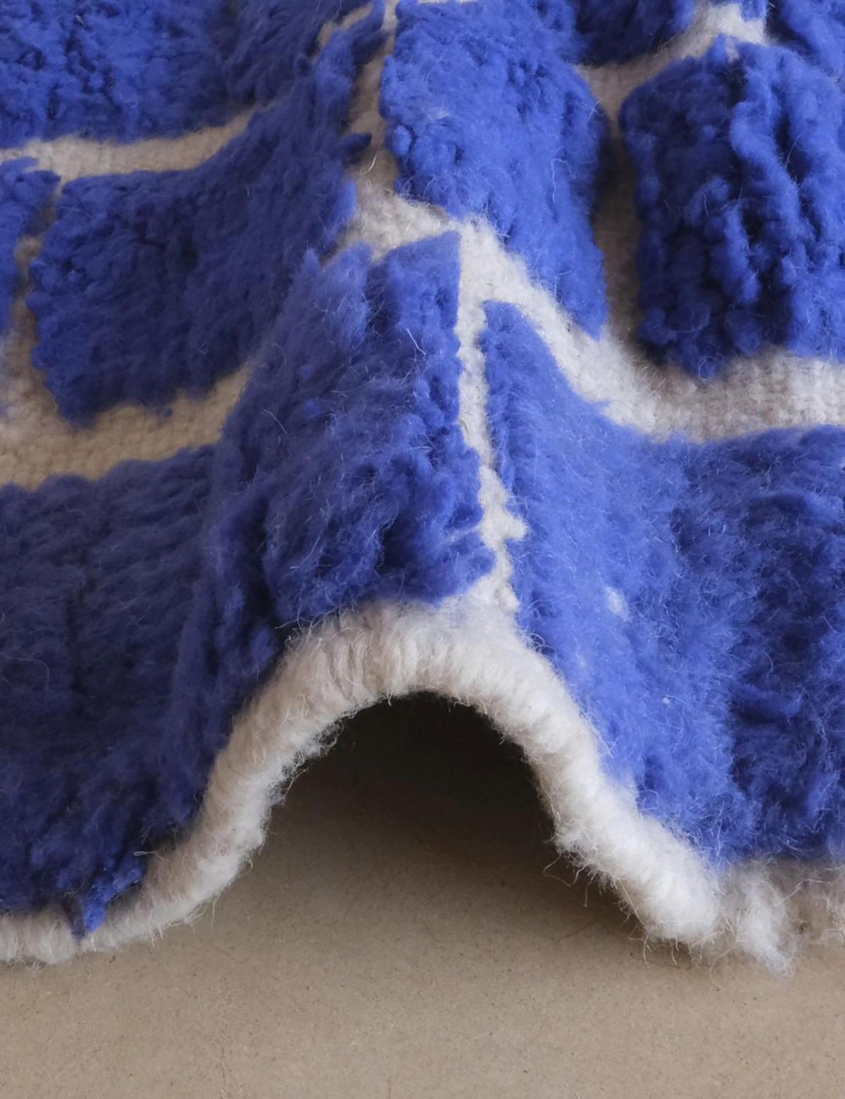 BERBERTEPPICH aus Wolle Schachbrett Design 200x 300 cm - Blau, Naturmaterialien (200/300cm) - AFK Living