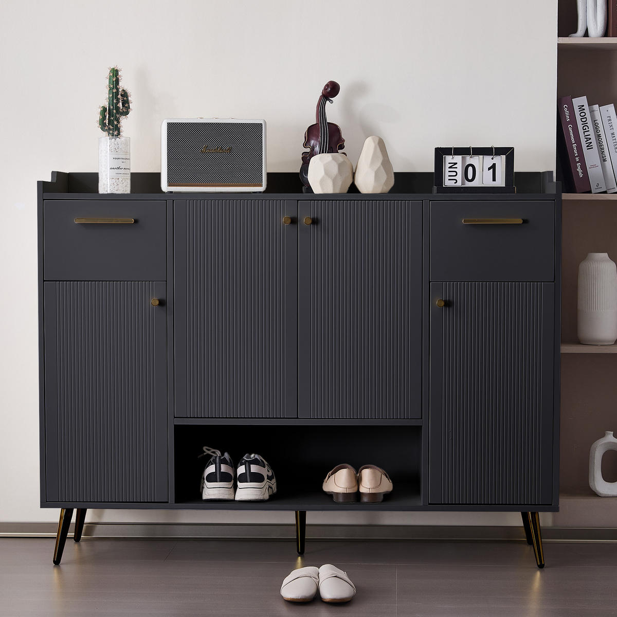 SCHUHSCHRANK in Schwarz Schuhregal mit 2 Schubladen und 4 Türen für Flur, B130/T37/H100cm - Goldfarben/Schwarz, Holzwerkstoff/Metall (130/100/37cm) - STILVORA