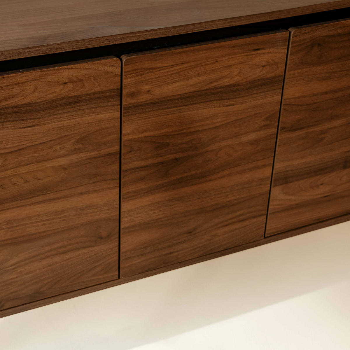 SIDEBOARD, dunkles Holzeffekt - Braun, Holz (160/76/40cm) - Oviala