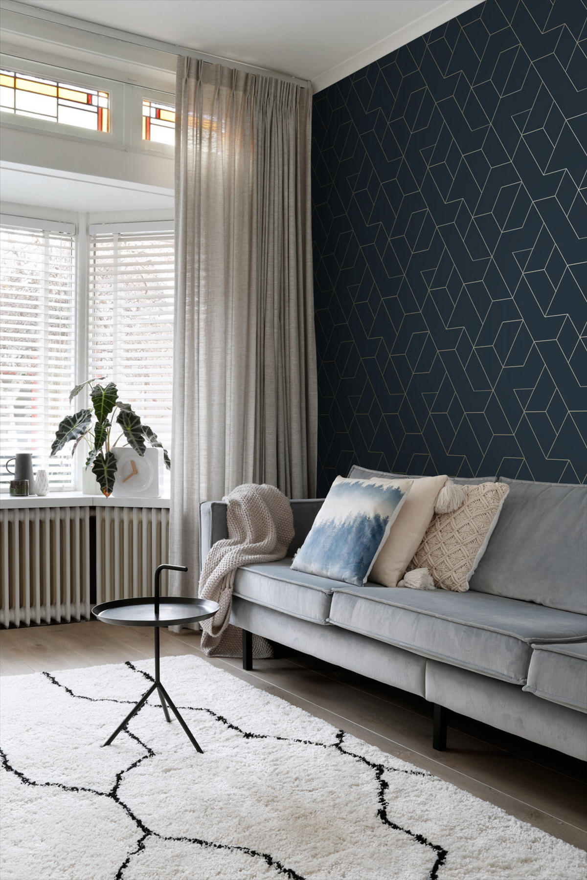 TAPETE grafische Linien 50 x 900 cm - Blau, Papier (50/900cm) - ESTAhome