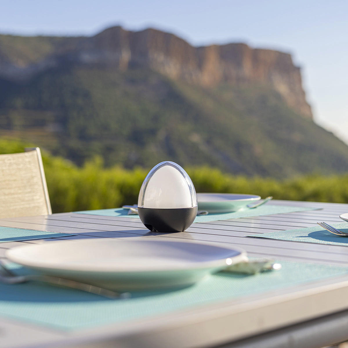 LED-GLUHBIRNE OVIE weiß - Weiß, Metall (10/10/12cm) - Lumisky