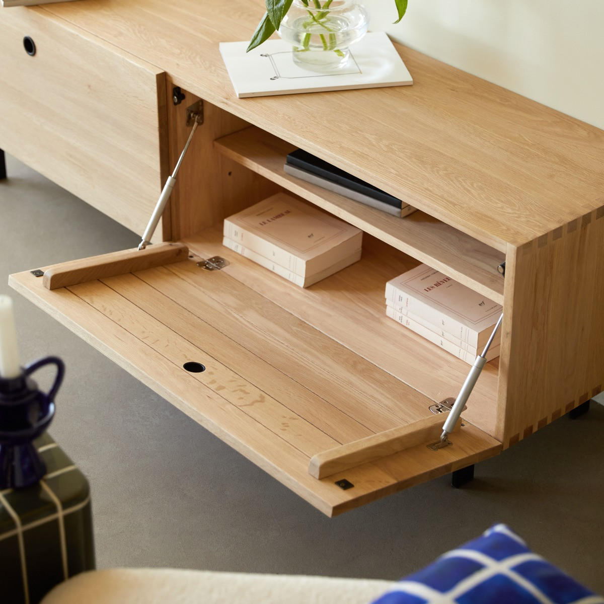 TV-SCHRANK Jeanne Natur aus Eiche - Naturfarben, Holz (160/50/40cm) - Tikamoon