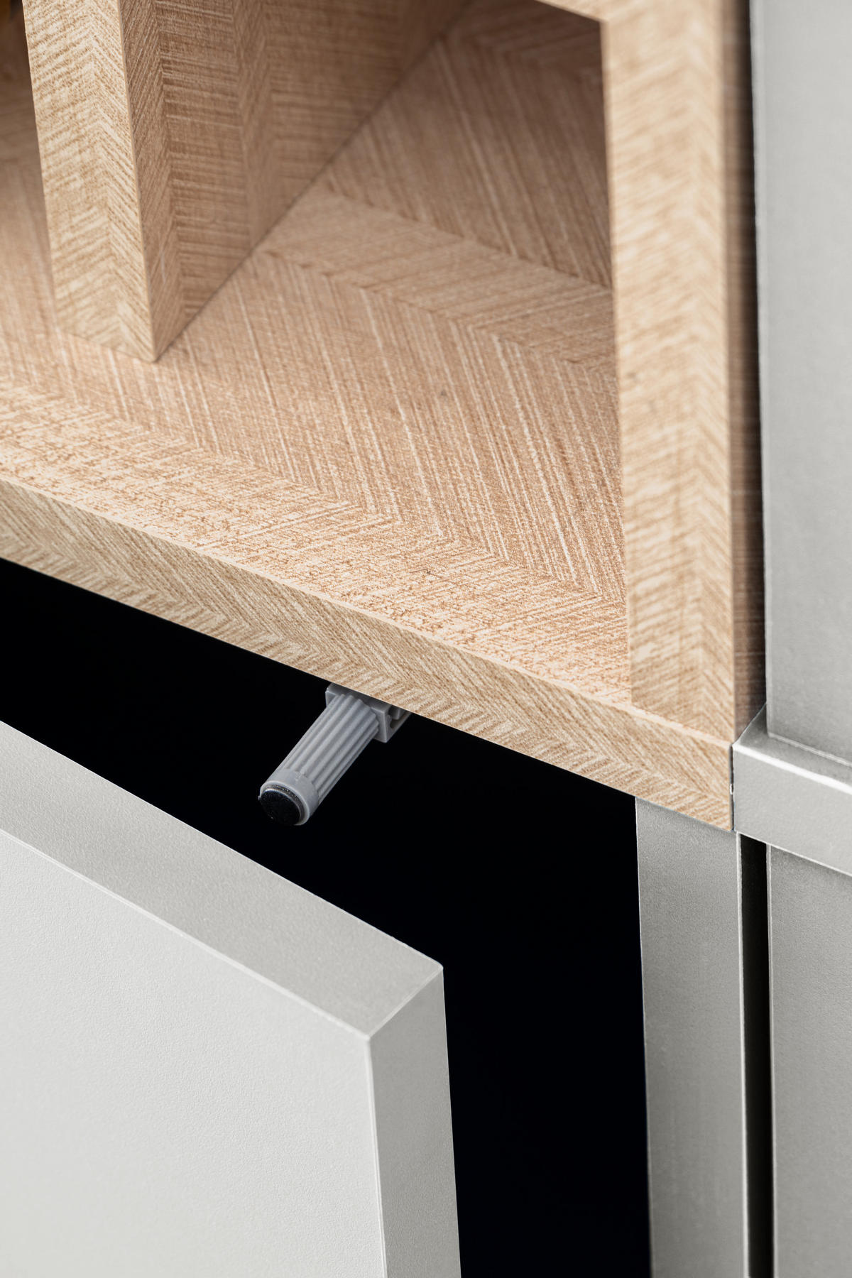 SIDEBOARD MIT WEINSCHRANK FONDI, Weiß, Skandinavische Tanne - Hellbraun/Weiß, Glas/Holzwerkstoff (90/102/35cm) - Komodee