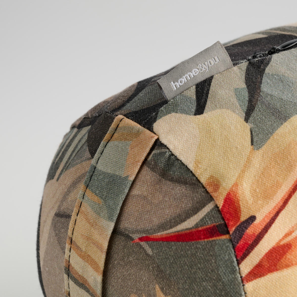 DEKO-ROLLENKISSEN Manuca - Dunkelgrün, Textil (15cm) - home&you