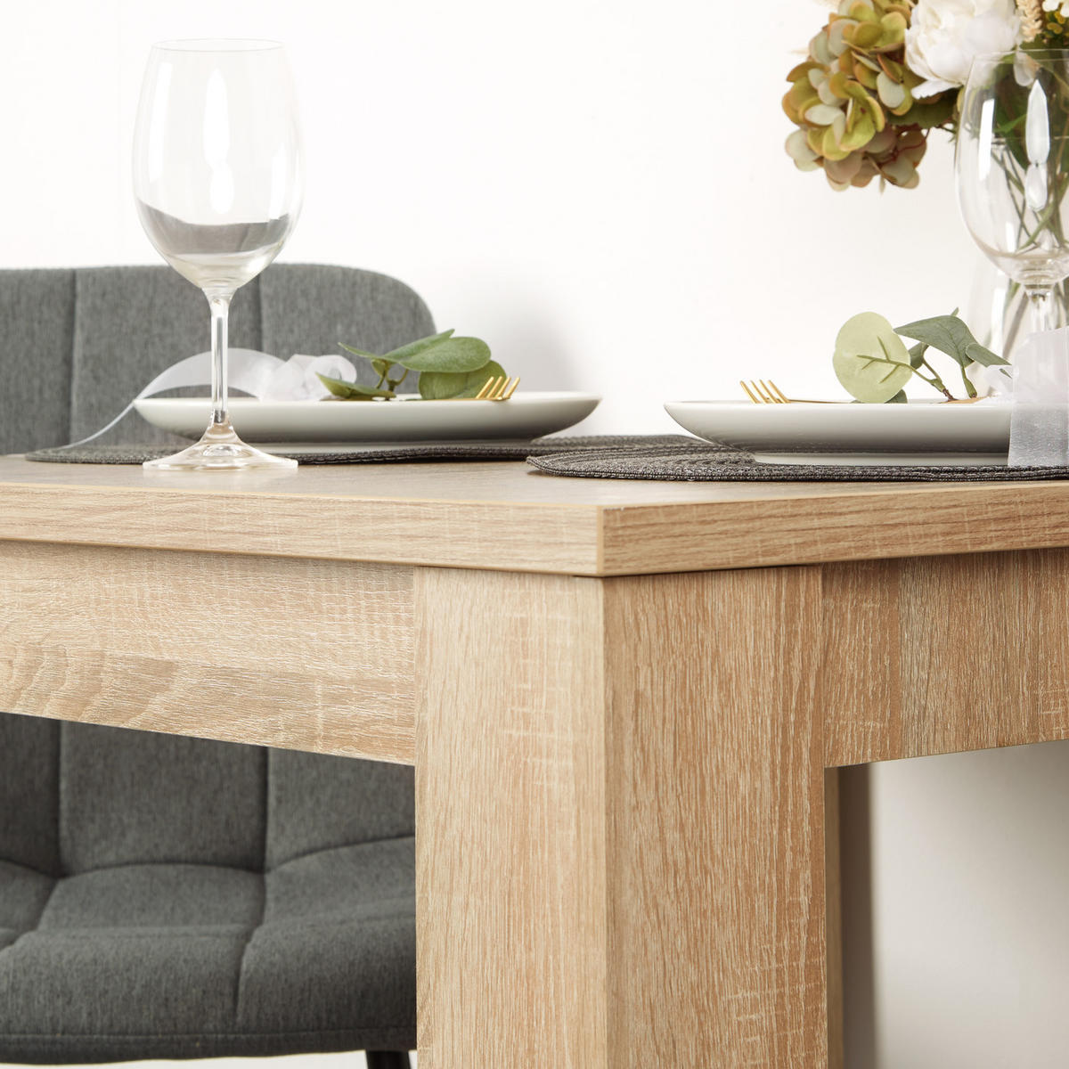TISCHGRUPPE 80/80 cm in Natur mit 2 Stühlen in Grau - Naturfarben/Grau, Holz/Textil (80/75/80cm) - Homestyle4u