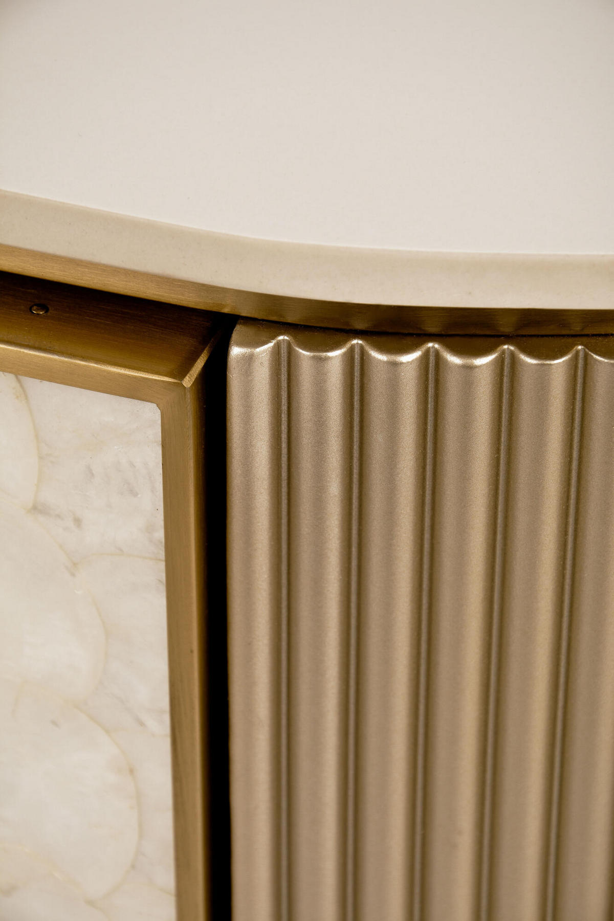 COUCHTISCH STILIG Gold 122x71x45 cm - Goldfarben, Holzwerkstoff (71/122/45cm) - FURNLUX